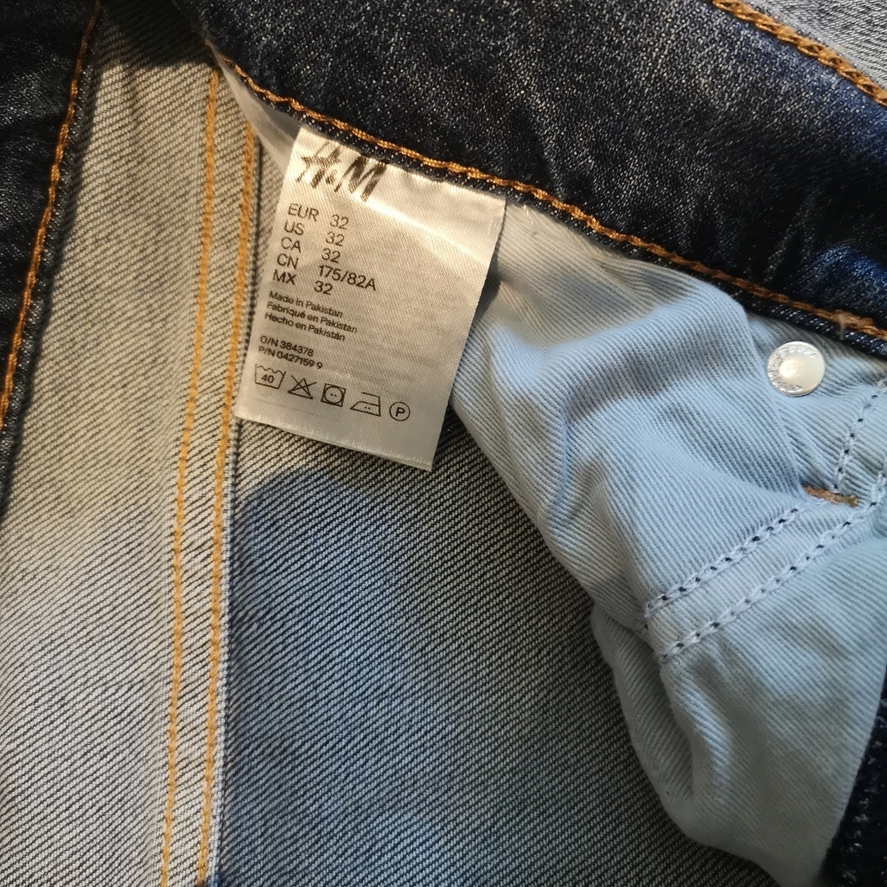 3/$25⭐Jeans - Picture 3 of 4
